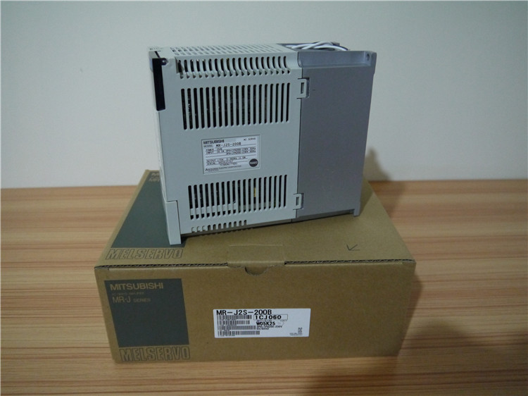 MR-J2S-200B